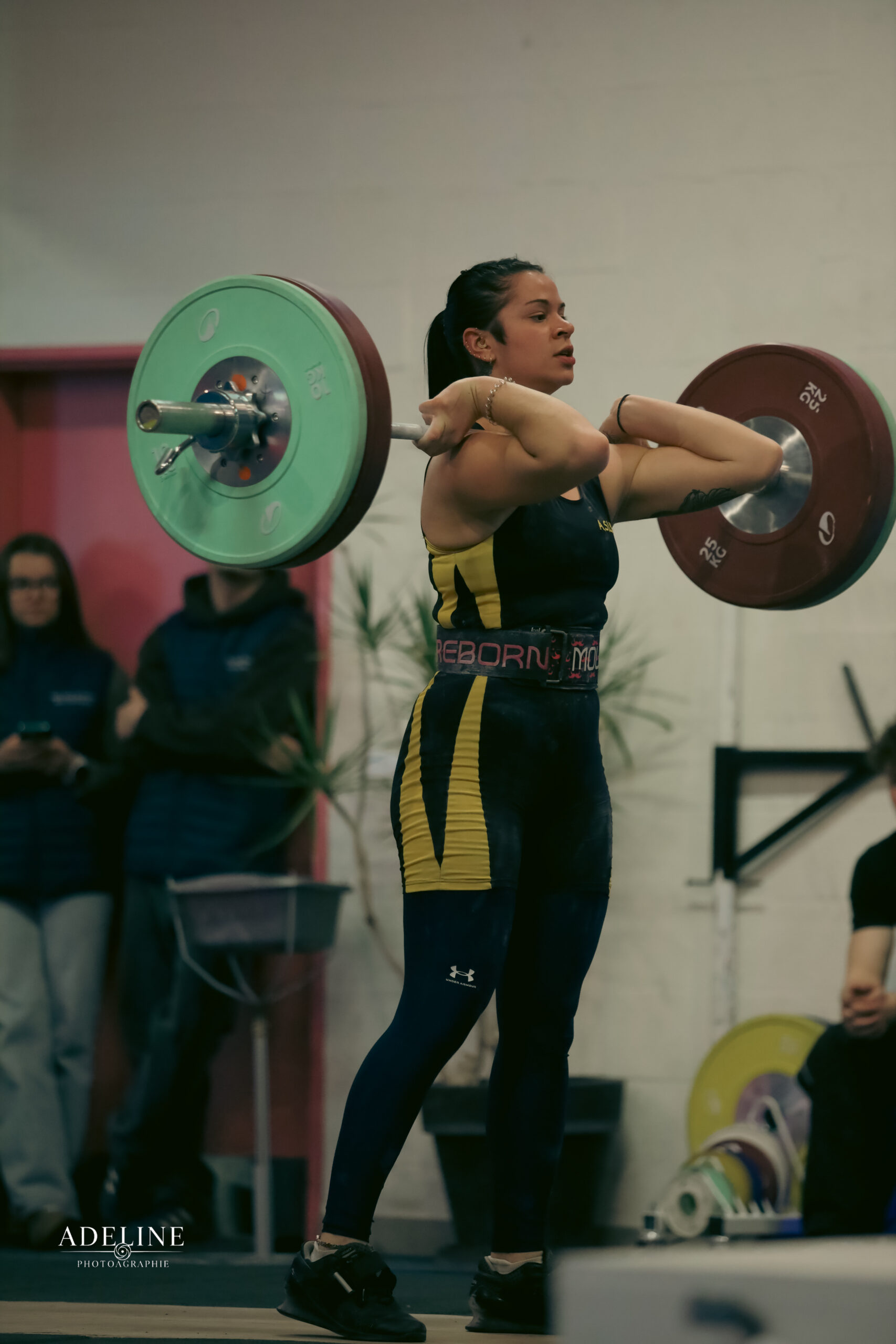 Oriane, 9ème (2025) en SEN -71kg au Championnat de France Honneur, 5ème en U20 -71kg aux Championnats de France Elite (2024) et vice-championne fédérale en U20 -71kg (2023)